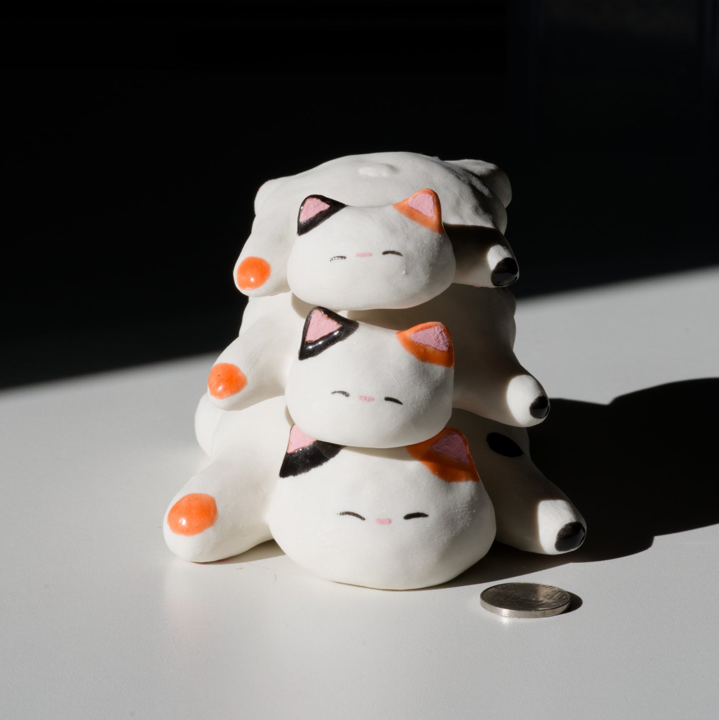 Figurine, Splooty Booty Calico - Medium