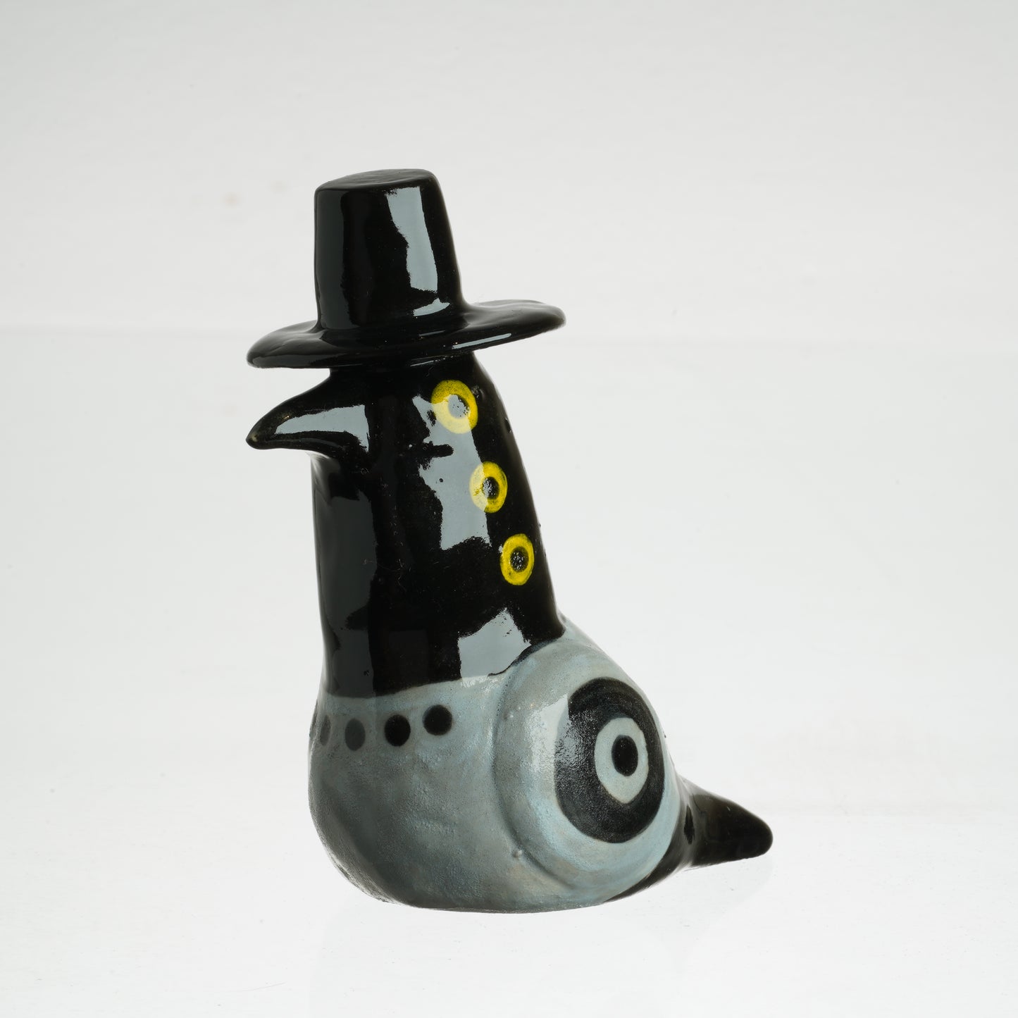 Second - Figurine, Sussie #4 - 4.25"
